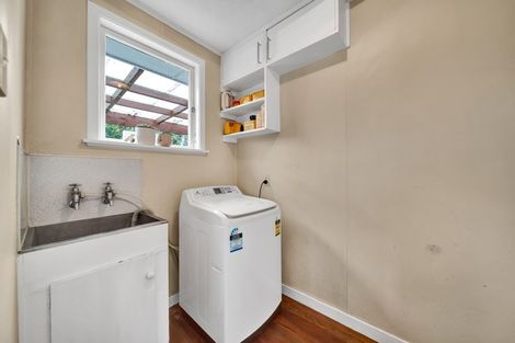 Photo of property in 7 Whakawhiti Street, Marfell, New Plymouth, 4310