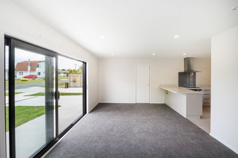 Photo of property in 68b Hedges Street, Sanson, 4817