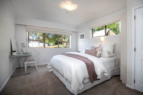 Photo of property in 12a Green Lane East, Remuera, Auckland, 1050