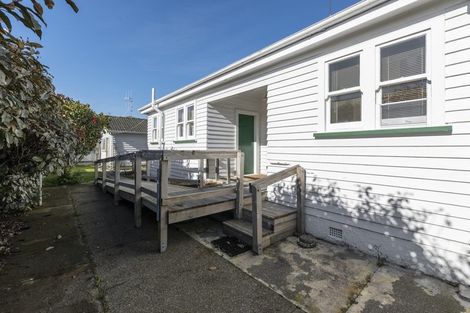 Photo of property in 36 Stuckey Street, Levin, 5510