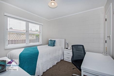 Photo of property in 11 Lupton Avenue, Kensington, Whangarei, 0112
