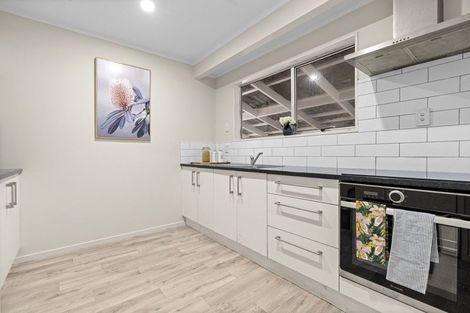 Photo of property in 1/27 Dillon Crescent, Clover Park, Auckland, 2019