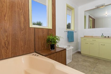 Photo of property in 73 Watling Street, Gate Pa, Tauranga, 3112