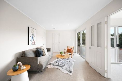 Photo of property in 34 Macmurdo Avenue, Glenview, Hamilton, 3206