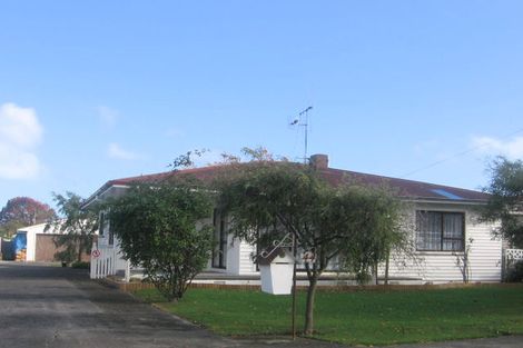 Photo of property in 44 Sutherland Crescent, Westbrook, Palmerston North, 4412
