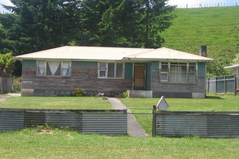 Photo of property in 239 Golf Road, Taumarunui, 3920