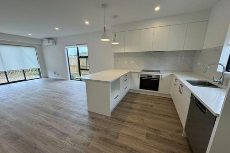 Photo of property in 11a Mawney Road, Henderson, Auckland, 0610