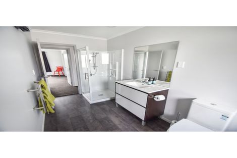 Photo of property in 32 Rhoboro Road, Twizel, 7901