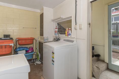 Photo of property in 122 Vale Street, Otumoetai, Tauranga, 3110