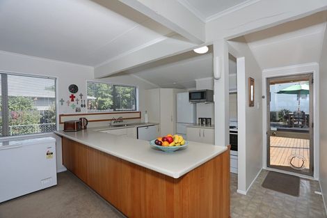 Photo of property in 11 Oaklea Avenue, Marton, 4710