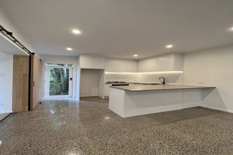 Photo of property in 25 Wirihana Road, Titirangi, Auckland, 0604