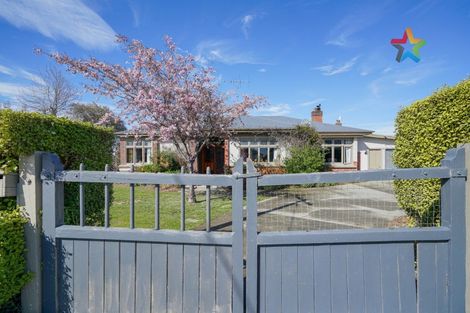 Photo of property in 1 Home Street, Winton, 9720