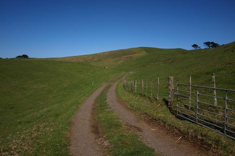 Photo of property in 247 Kaihau Road, Karioitahi, Waiuku, 2683