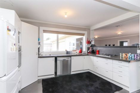 Photo of property in 1 Brookes Street, Inglewood, 4330