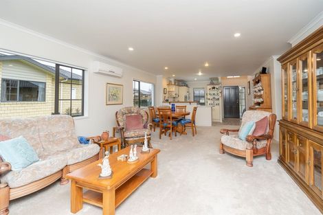 Photo of property in Bramley Gardens, 40/3 Turnbury Court, Rototuna, Hamilton, 3210