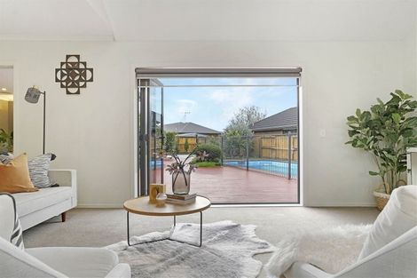 Photo of property in 15 Malbec Place, Rototuna, Hamilton, 3210