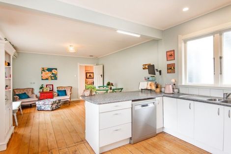 Photo of property in 903 Albert Street, Parkvale, Hastings, 4122