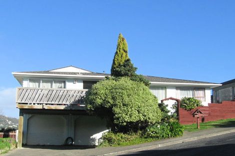 Photo of property in 42 Truro Road, Camborne, Porirua, 5026