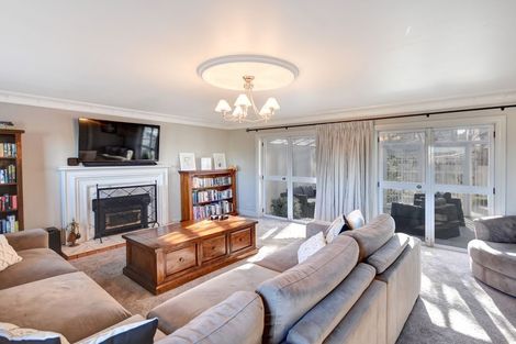 Photo of property in 8 Cornwall Street, Vauxhall, Dunedin, 9013