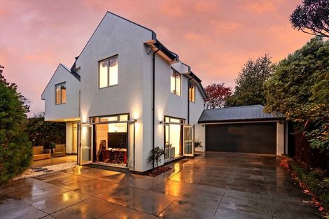 Photo of property in 45a Wroxton Terrace, Merivale, Christchurch, 8014