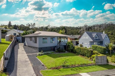 Photo of property in 5 Kakapu Road, Okiato, Russell, 0272