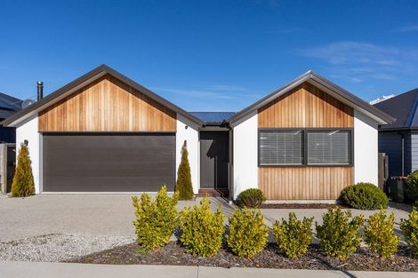 Photo of property in 77 Bannister Street, Jacks Point, Queenstown, 9371