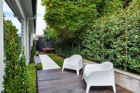 Photo of property in 32a Hardie Street, Hokowhitu, Palmerston North, 4410