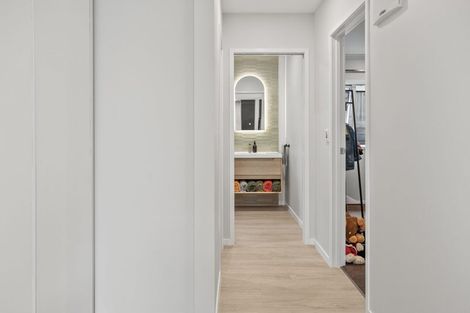 Photo of property in 6a Carey Street, Maeroa, Hamilton, 3200