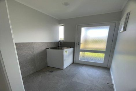 Photo of property in 3 Cade Place, Weymouth, Auckland, 2103
