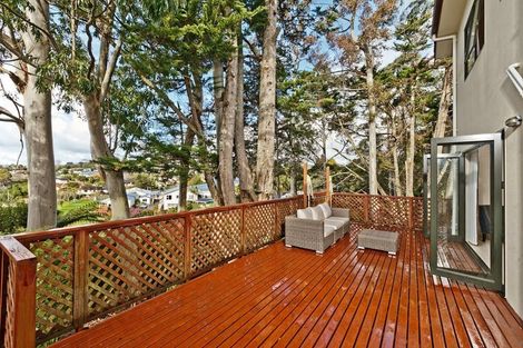 Photo of property in 28 Lorikeet Place, Unsworth Heights, Auckland, 0632