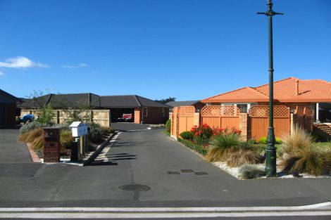 Photo of property in 8 Solway Place, Mosgiel, 9024