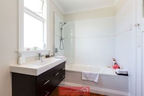 Photo of property in 4 City Road, Roslyn, Dunedin, 9010