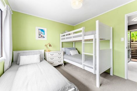 Photo of property in 25 Rangimaarie Crescent, Snells Beach, 0920