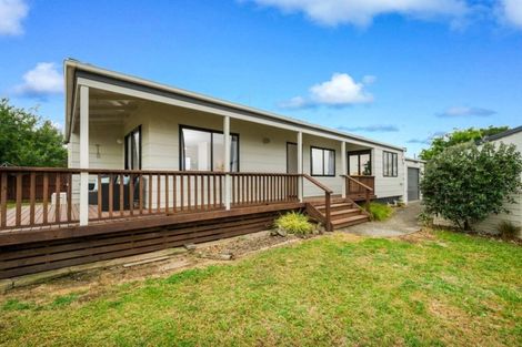 Photo of property in 5 Posa Avenue, Henderson, Auckland, 0612