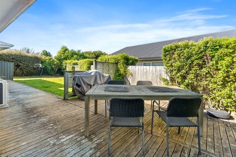 Photo of property in 64 Cologne Street, Martinborough, 5711