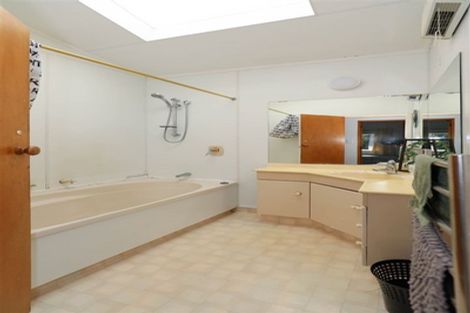 Photo of property in 90 Russell Road, Huntly, 3700