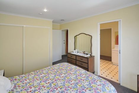 Photo of property in 20 School Road, Woodend, 7610