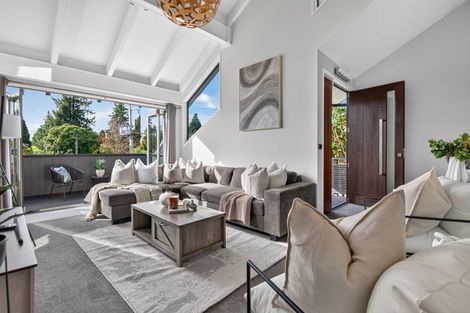 Photo of property in 92 Springfield Road, Springfield, Rotorua, 3015