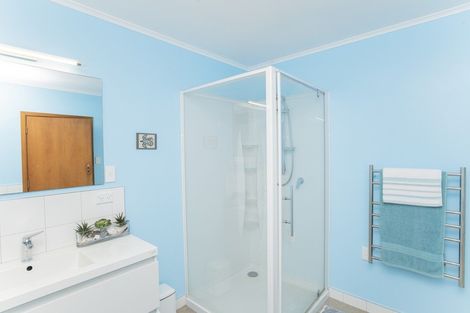 Photo of property in 74 Gaddums Hill Road, Outer Kaiti, Gisborne, 4010