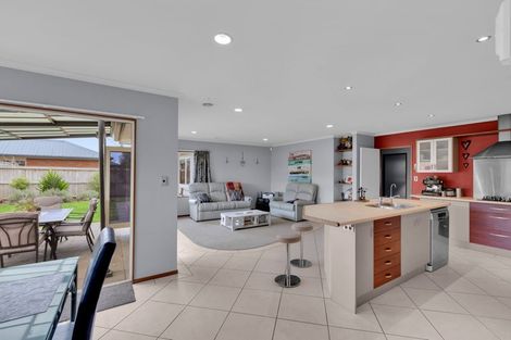 Photo of property in 33 Grace Avenue, Rototuna North, Hamilton, 3210