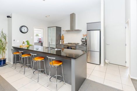 Photo of property in 19 Shalimar Place, Huntington, Hamilton, 3210