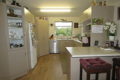 Photo of property in 37 Menzies Street, Westport, 7825