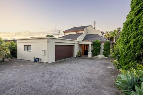 Photo of property in 323c Oceanbeach Road, Mount Maunganui, 3116
