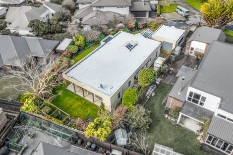 Photo of property in 5 Priorsford Court, Avonhead, Christchurch, 8042