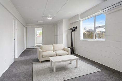 Photo of property in 5 Mcleod Road, Henderson, Auckland, 0612