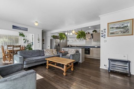 Photo of property in 55 Government Road, Raglan, 3225