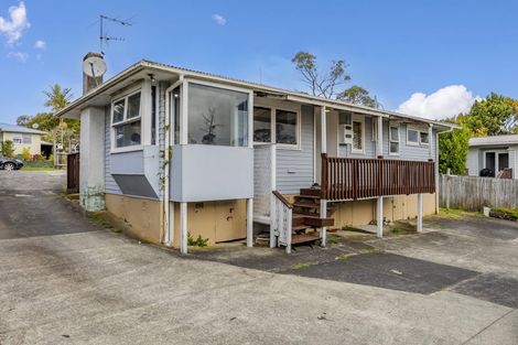 Photo of property in 57 Barrys Road, Glendene, Auckland, 0602