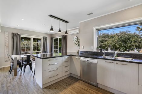 Photo of property in 4 Hall Street, Kihikihi, Te Awamutu, 3800