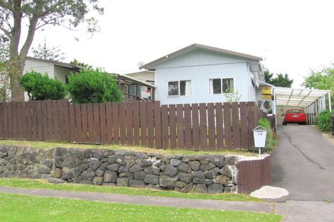 Photo of property in 13 Clayburn Road, Glen Eden, Auckland, 0602