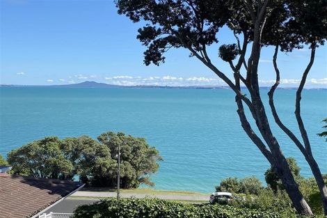 Photo of property in 9 Omana Esplanade, Maraetai, Auckland, 2018